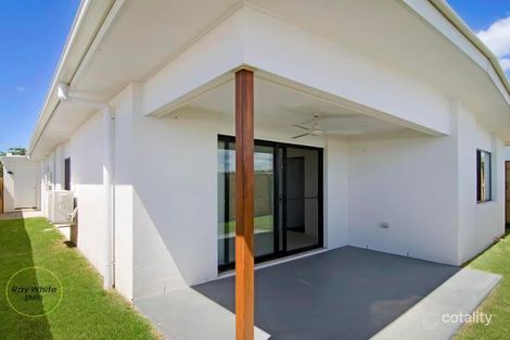 Property photo of 67 Hill Drive Pimpama QLD 4209
