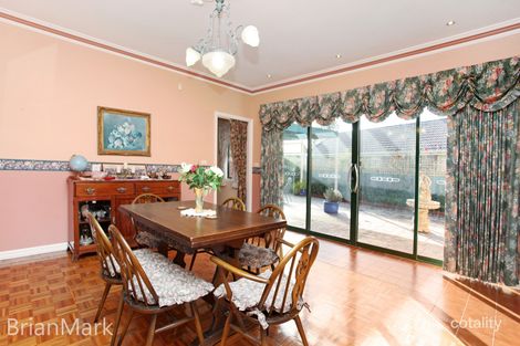 Property photo of 6 Mirambeek Road Hoppers Crossing VIC 3029