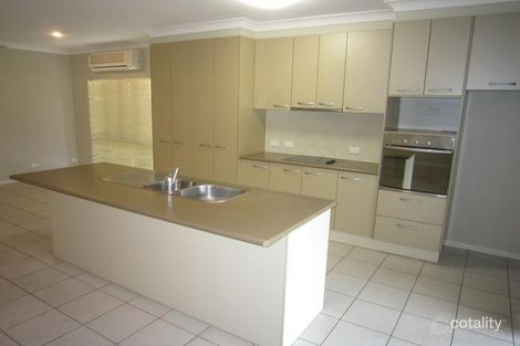 Property photo of 10 Sandover Close Bentley Park QLD 4869