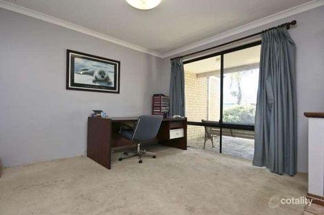 Property photo of 3 Clune Court Huntingdale WA 6110