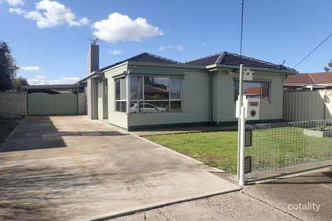 18 Coronation St, Sunshine North, VIC 3020