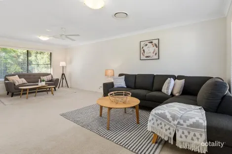 Property photo of 20 Joseph Place Sinnamon Park QLD 4073