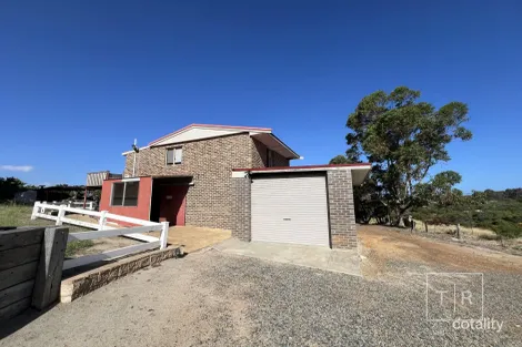 30 Warden Rd, Chadwick, WA 6450