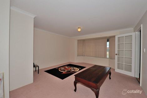 Property photo of 33 Mayflower Close Port Kennedy WA 6172