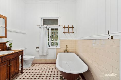 Property photo of 27 Mearns Street Fairfield QLD 4103