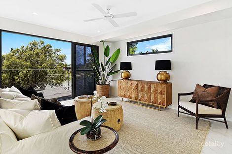 Property photo of LOT 1/7 Nootka Court Broadbeach Waters QLD 4218