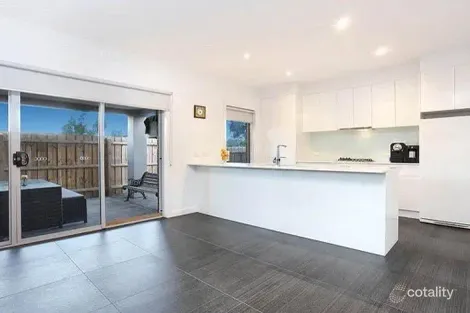 Property photo of 2/10 Loveridge Way South Morang VIC 3752