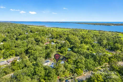 Property photo of 7 Lofthouse Drive Leschenault WA 6233