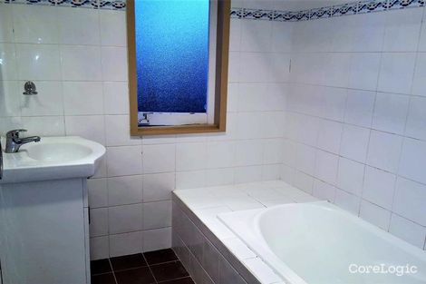 Property photo of 36 Idriess Crescent Blackett NSW 2770
