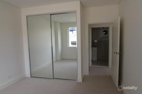 Property photo of 201/68 Peninsula Drive Breakfast Point NSW 2137