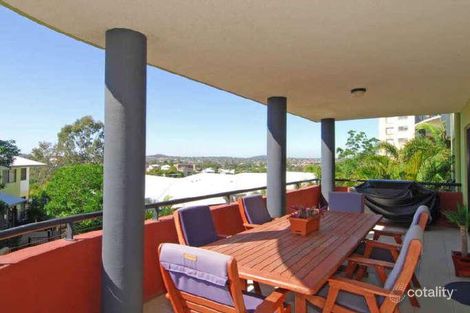 Property photo of 28/70 Norman Crescent Norman Park QLD 4170