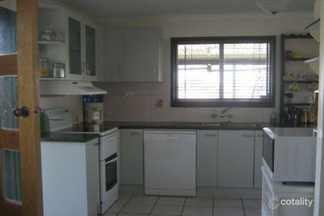 Property photo of 31 Saunders Street Point Vernon QLD 4655