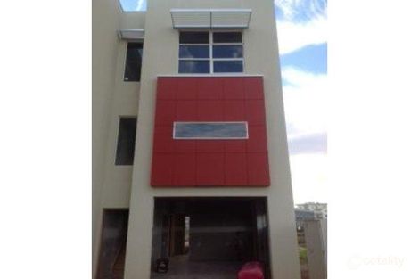 Property photo of 4/19 Dixon Lane Mawson Lakes SA 5095