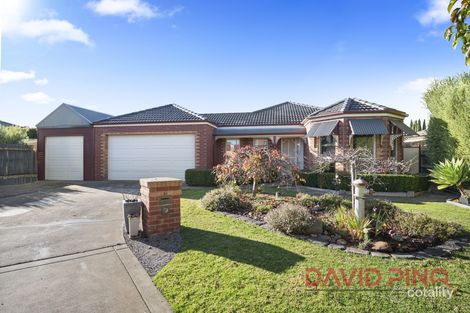 Property photo of 21 Prahn Court Brookfield VIC 3338