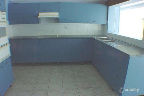 Property photo of 1/101 Cowlishaw Street Redhead NSW 2290
