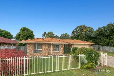 Property photo of 2/38 First Avenue Beachmere QLD 4510