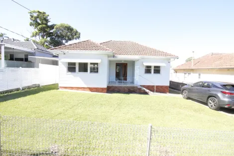 49 Harris St, Guildford, NSW 2161