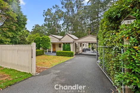 30 Hazel Gr, Tecoma, VIC 3160
