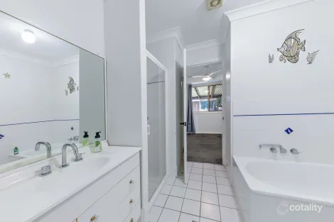 Property photo of 61 Marine Parade Laguna Quays QLD 4800