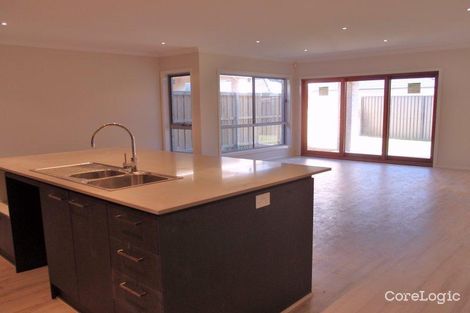 Property photo of 6 Loch Avenue Glenmore Park NSW 2745