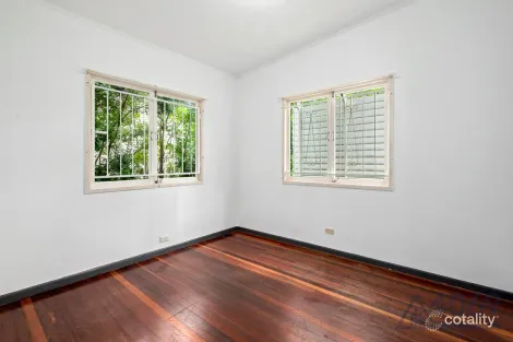 Property photo of 12 Dumbarton Drive Kenmore QLD 4069