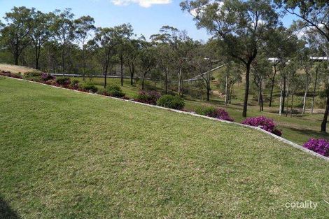 Property photo of 3 Helen Crescent Wurdong Heights QLD 4680