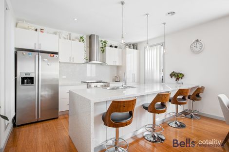 Property photo of 2/47 Whitesides Avenue Sunshine West VIC 3020