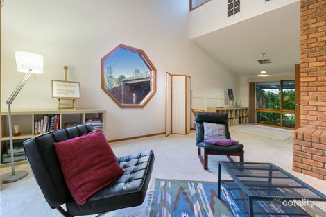 Property photo of 11 Elizabeth Drive Strathfieldsaye VIC 3551