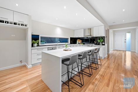 Property photo of 174 The Esplanade Caroline Springs VIC 3023