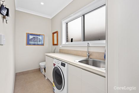Property photo of 2/142 Central Avenue Oak Flats NSW 2529