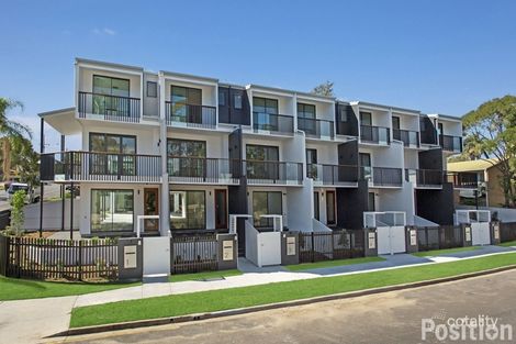 2/8 Somerset St, Yeronga, QLD 4104