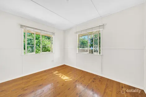 Property photo of 6 Round Tree Drive Emerald QLD 4720