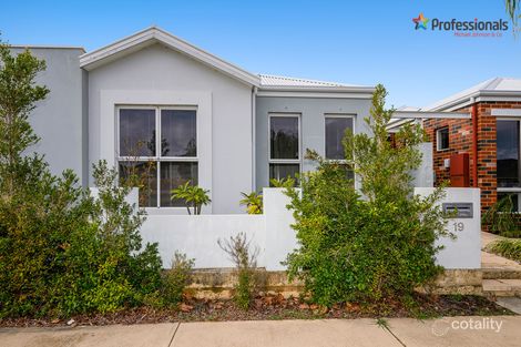 Property photo of 19 Frangista Road Butler WA 6036