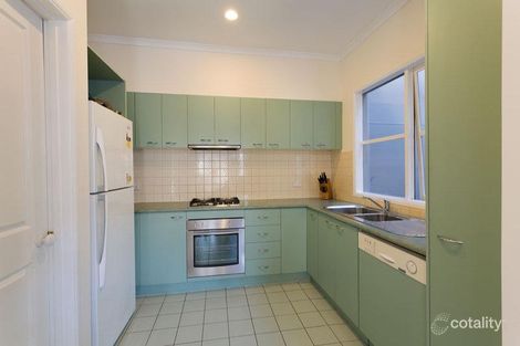 Property photo of 18 Rourke Lane Kensington VIC 3031