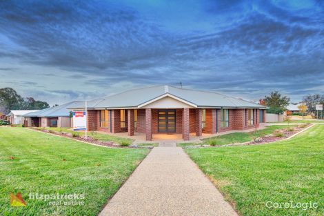 Property photo of 8 Plunkett Drive Lake Albert NSW 2650