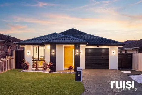 15 Sunrise Pl, Horningsea Park, NSW 2171