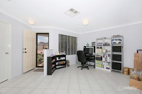 Property photo of 10 Winslow Crest Lakelands WA 6180
