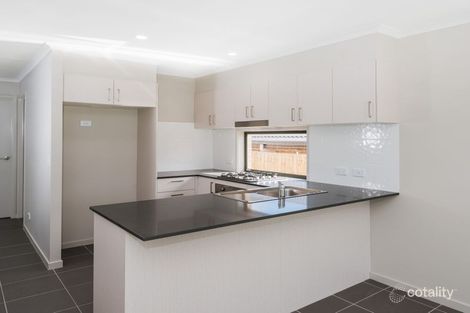 Property photo of 2/8 Capuchin Close Dakabin QLD 4503