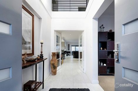 Property photo of 31 Panarea Crest Yangebup WA 6164