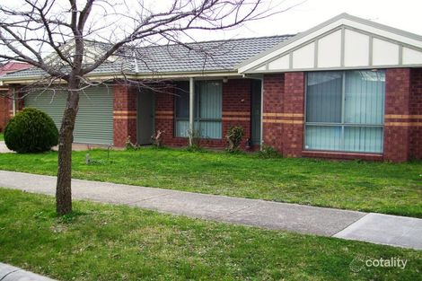 Property photo of 10 Geoffrey Court Narre Warren VIC 3805