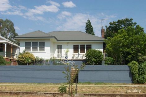 Property photo of 55 Wombat Street Young NSW 2594