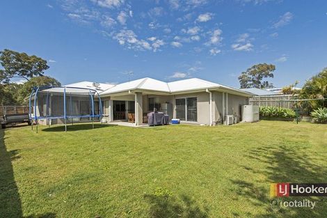 Property photo of 12 Helidon Grove Ormeau QLD 4208