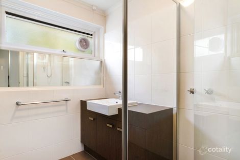 Property photo of 2/113 Addison Street Elwood VIC 3184