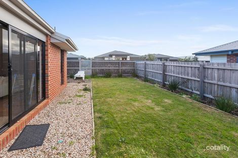 Property photo of 1 Rise Avenue Armstrong Creek VIC 3217