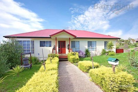 7 Riversdale Cres, Darley, VIC 3340