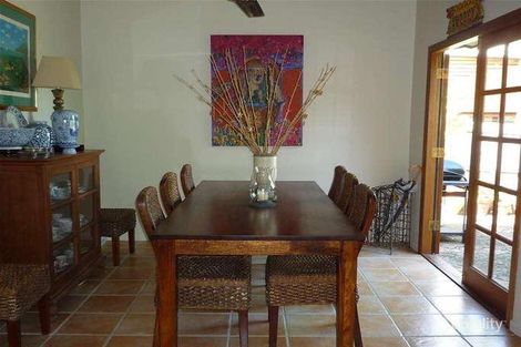 Property photo of 10 Mary Street Labrador QLD 4215