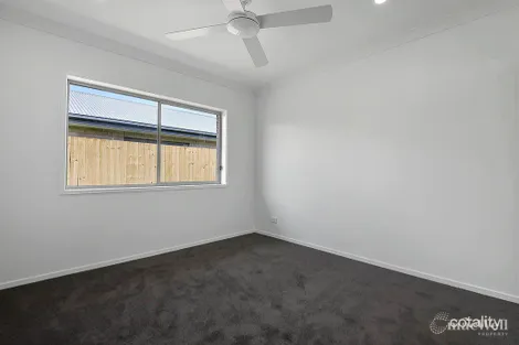 Property photo of 8 Pedler Way Strathpine QLD 4500