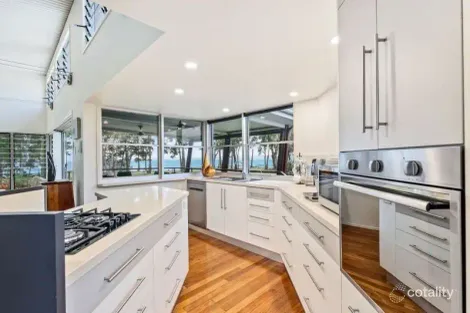 Property photo of 7 Fraser Court Tinnanbar QLD 4650