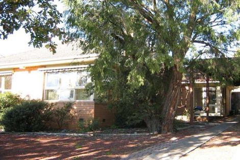 Property photo of 285 Roslyn Road Highton VIC 3216