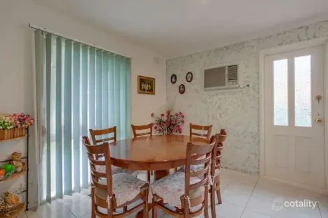 Property photo of 6 Darling Way Narre Warren VIC 3805